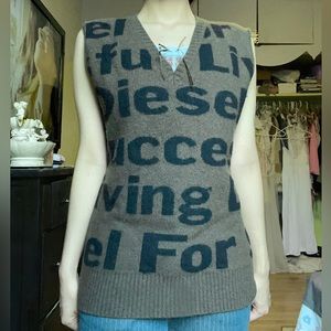 2000’s diesel wool sweater vest